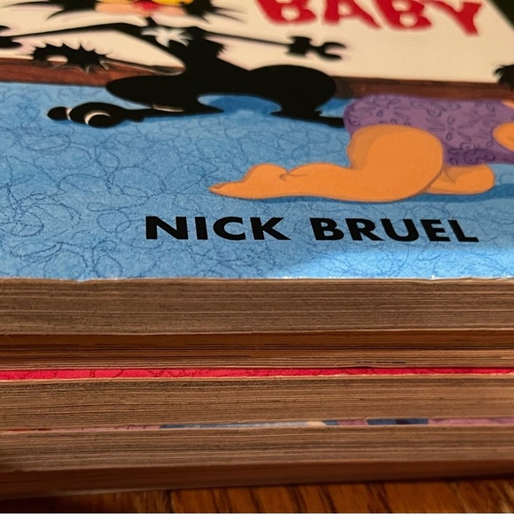 Nick Bruel Bad Kitty Books (5) - Picture 8 of 10